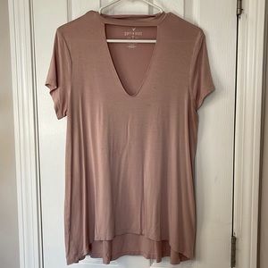 American Eagle tshirt